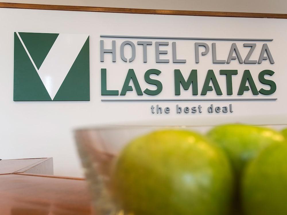 Hotel Plaza Las Matas Лас-Росас-де-Мадрид Екстер'єр фото