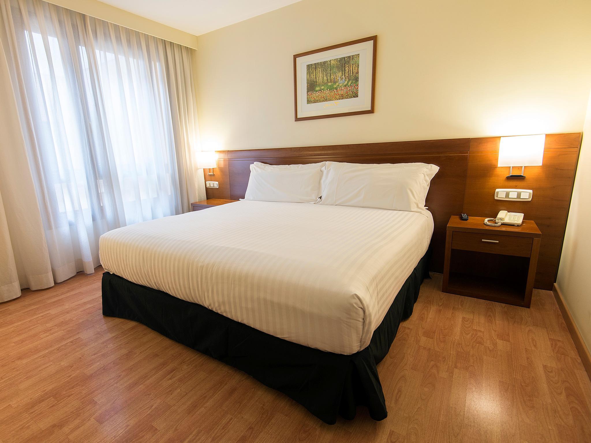 Hotel Plaza Las Matas Лас-Росас-де-Мадрид Екстер'єр фото